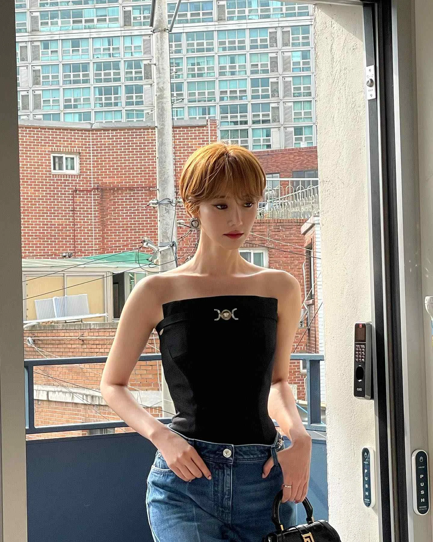 Go Joon Hee - go-joon-hee-25.webp